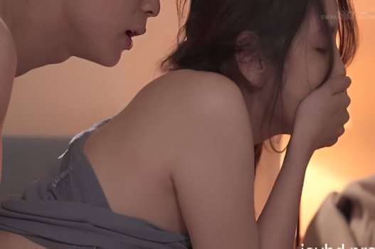 Chị Hai Dâm Đãng Bí Mật Hướng Dẫn Em Út Đụ Đéo Điên Loạn