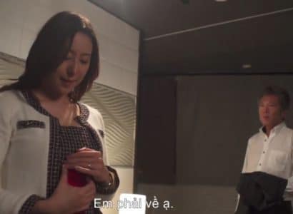 Vợ Xinh Say Xỉn Họp Lớp Quyến Rũ Thầy Cũ, Chồng Làm Thêm Đêm Vô Tư